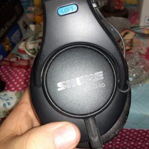 Shure SRH440 Closed ear headphones